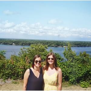 Meet your Posher, Emily